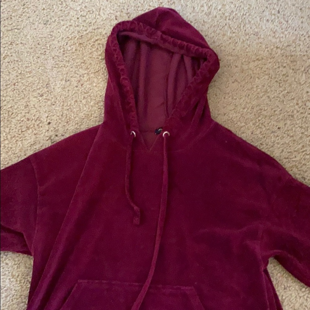 Red cropped hoodie